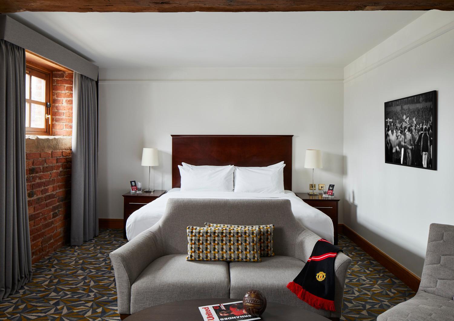 Manchester Marriott Victoria & Albert Hotel Экстерьер фото