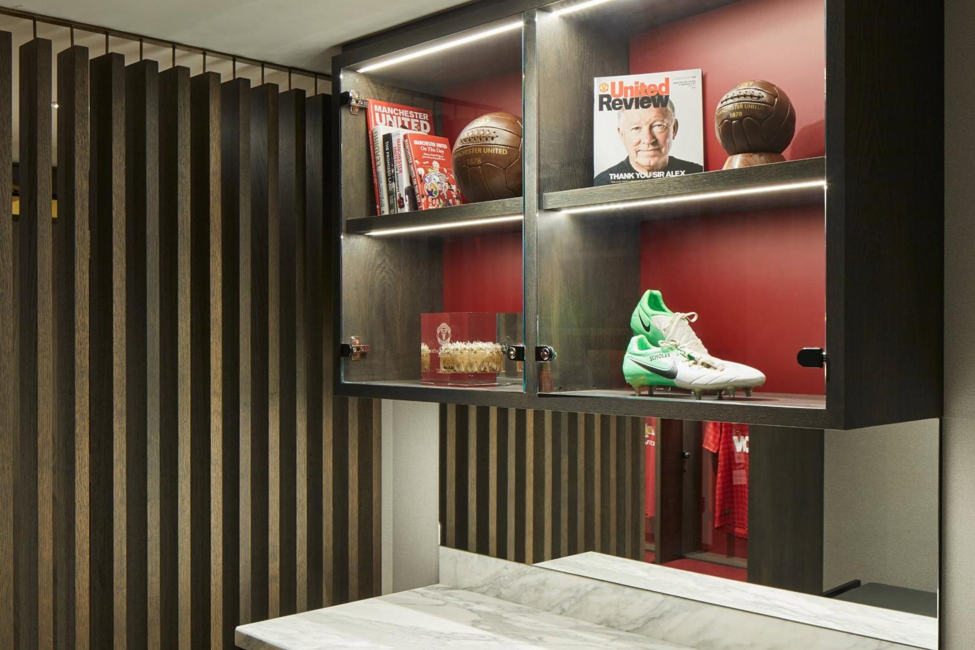 Manchester Marriott Victoria & Albert Hotel Экстерьер фото